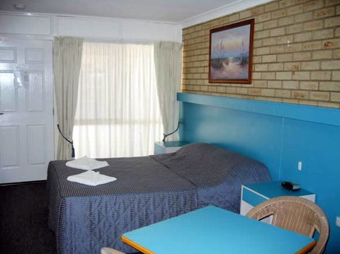 Jolly Swagman Motor Inn - C Tourism 3