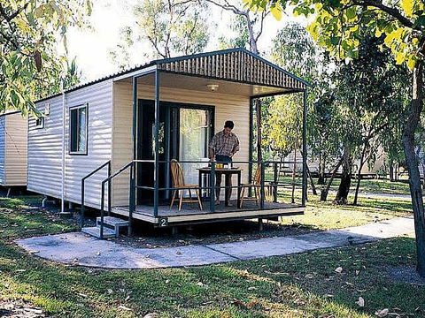 Kakadu Lodge & Caravan Park - C Tourism 0