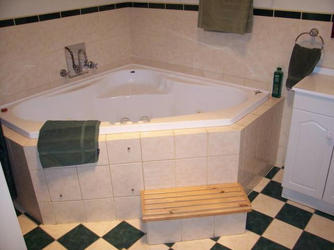 Limestone View (Naracoorte Cottages) - C Tourism 2