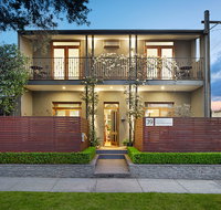 Prahran Village Guest House - C Tourism