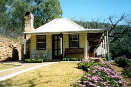 Price Morris Cottage - C Tourism 0