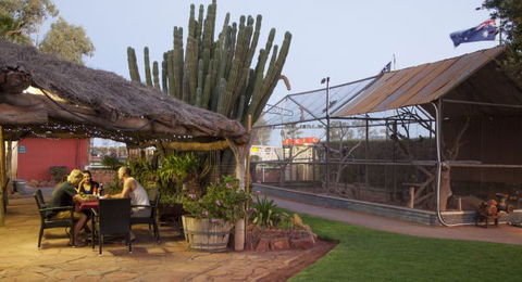 Curtin Springs Wayside Inn - C Tourism 11