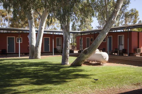 Curtin Springs Wayside Inn - C Tourism 14