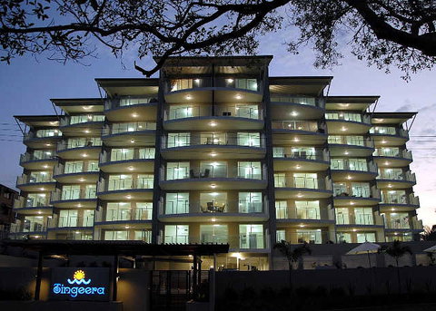 Tingeera Luxury Beachfront Apartments - C Tourism 0