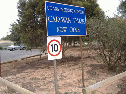 Urana Caravan Park & Aquatic Centre - C Tourism 2