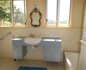 Acacia Park Farm House - C Tourism 1