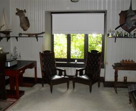 Allan Court Gardens Accommodation - C Tourism 2