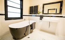 Tenterfield NSW C Tourism