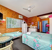 Bargara Gardens Motel and Holiday Villas - C Tourism