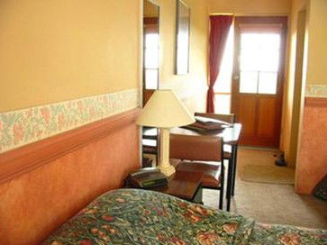 Milton Village Motel - C Tourism 1