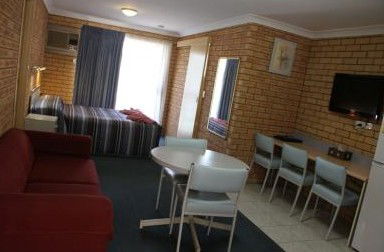 Tallarook Motor Inn - C Tourism 5