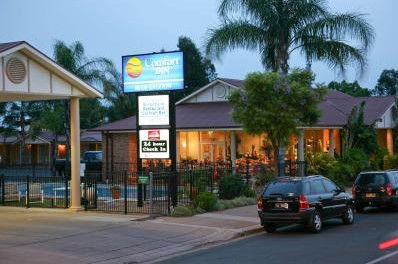 Comfort Inn Blue Lagoon - C Tourism 1