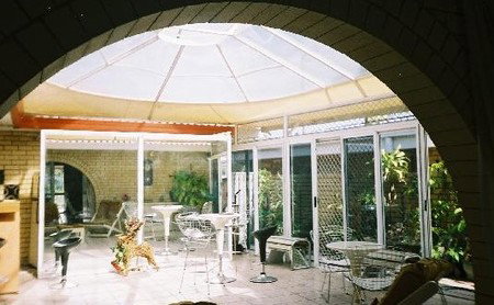 Isle Of Capri QLD C Tourism