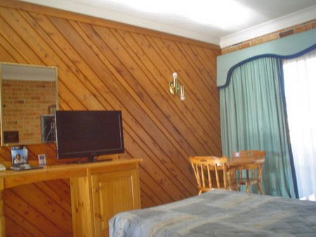 Coachmans Rest Motor Lodge - C Tourism 2