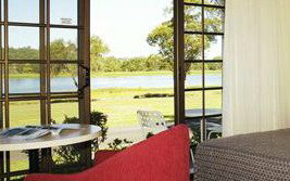 Best Western Lakeside Lodge Motel - C Tourism 1