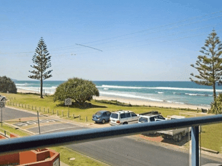 Lennox Point Holiday Apartments - C Tourism 1