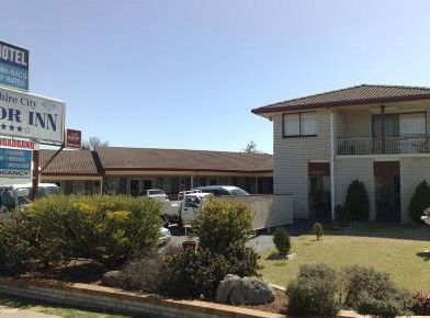 Sapphire City Motor Inn - C Tourism 0