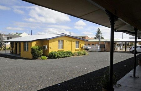 Amber Motel - C Tourism 1