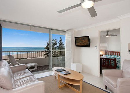 Eden Tower Holiday Apartments - C Tourism 2