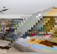 Byron Quarter - C Tourism