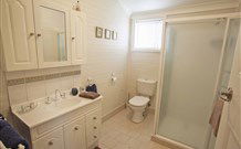Curlew Cottage Bed And Breakfast - C Tourism 1