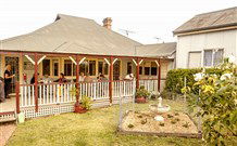Curlew Cottage Bed And Breakfast - C Tourism 5