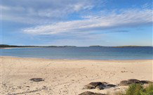 Lake Haven Castle Cottage - C Tourism 0