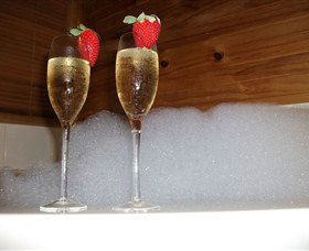 Ravensbourne Forest Chalets - C Tourism 1