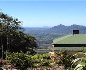 Eungella Chalet - C Tourism 1