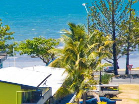 Yeppoon Surfside Motel - C Tourism 0