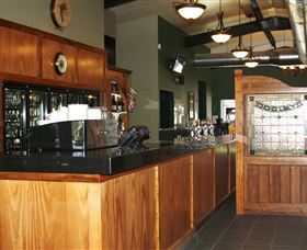 Dooleys Tavern And Motel Springsure - C Tourism 1