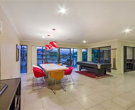 Aqua Palms At Vogue Holiday Homes - C Tourism 1