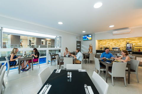 Athena Motel Apartments - C Tourism 3