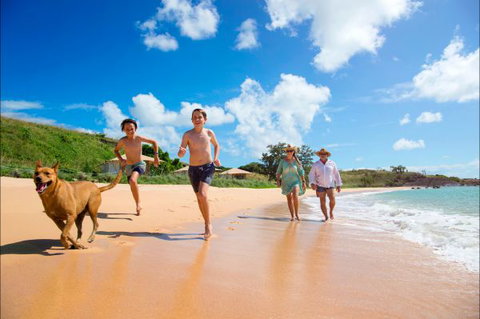 Banubanu Beach Retreat - C Tourism 8