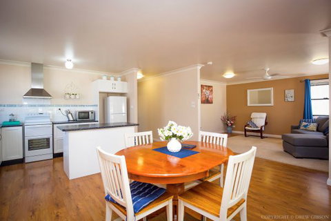 Dell-Lee Cottage - C Tourism 3