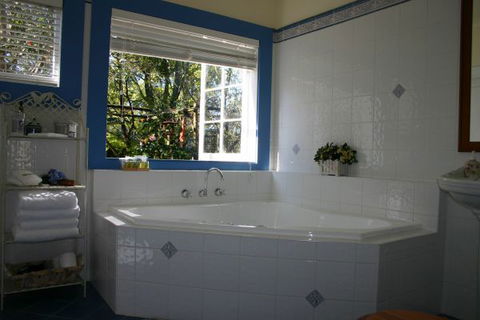 Hampden Cottage Accommodation Kangaroo Valley - C Tourism 5