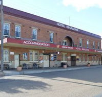 Binalong Hotel - C Tourism