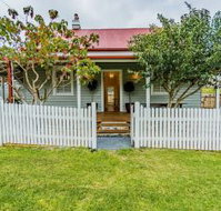 Hindmarsh Park Holiday Cottage - C Tourism