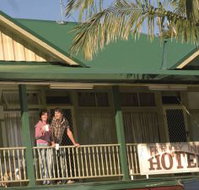 The Eltham Hotel  - C Tourism
