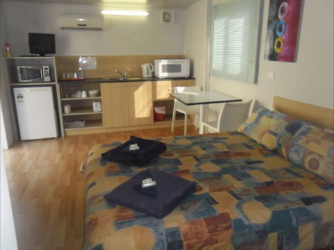 Savannah Way Motel - C Tourism 3