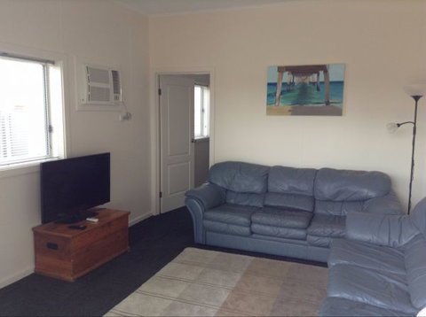 Hurtles - C Tourism 1