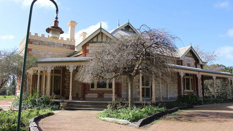 Cockburn House - C Tourism 0