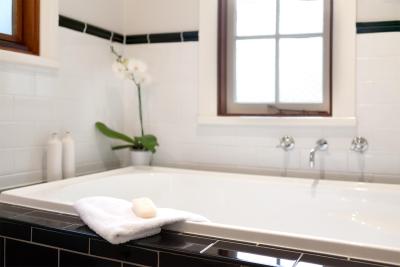 Oak Tree Lodge - C Tourism 3