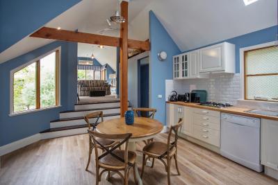 Oak Tree Lodge - C Tourism 13