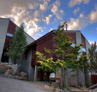 Edelweiss Hutte - C Tourism