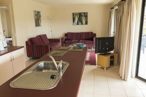 Island Dream Escape - C Tourism 2