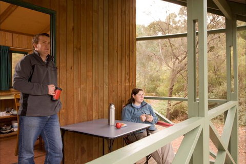 Alligator Lodge - Mount Remarkable National Park - C Tourism 2