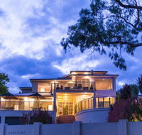Eugenie's Luxury Accommodation - C Tourism