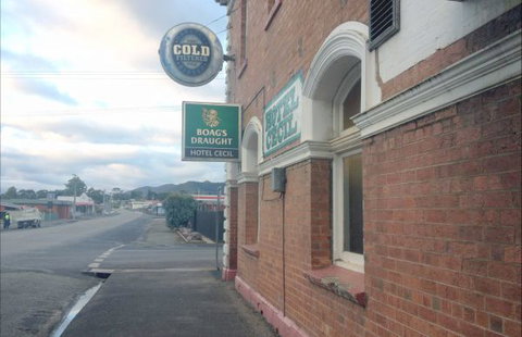 Cecil Hotel Zeehan - C Tourism 0