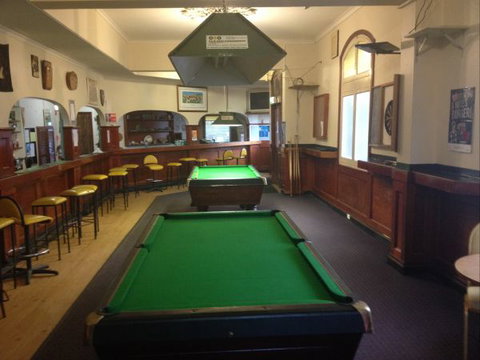 Cecil Hotel Zeehan - C Tourism 1